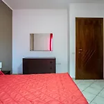 公寓 Guesthost - Lovely W Balcony Near Poetto! Sestu