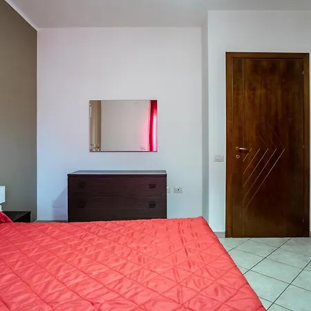 아파트 Guesthost - Sestu Lovely Apt W Balcony Near Spiaggia Poetto! Sestu