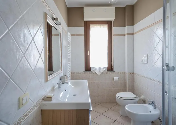 Appartement Guesthost - Lovely W Balcony Near Poetto!