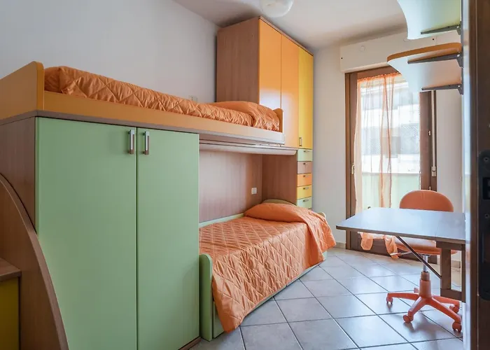 Guesthost - Lovely W Balcony Near Poetto! Appartement Sestu