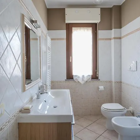 アパート Guesthost - Sestu Lovely Apt W Balcony Near Spiaggia Poetto!