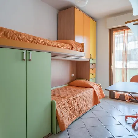 Lovely W/ Balcony Near Poetto! Appartamento Sestu